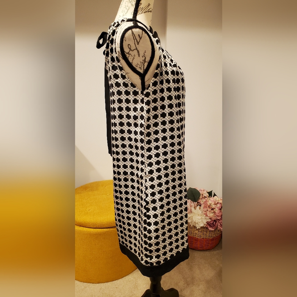 Shoshanna Black and White Patterned Dress,Halter Neck Size 8. - Picture 3 of 13